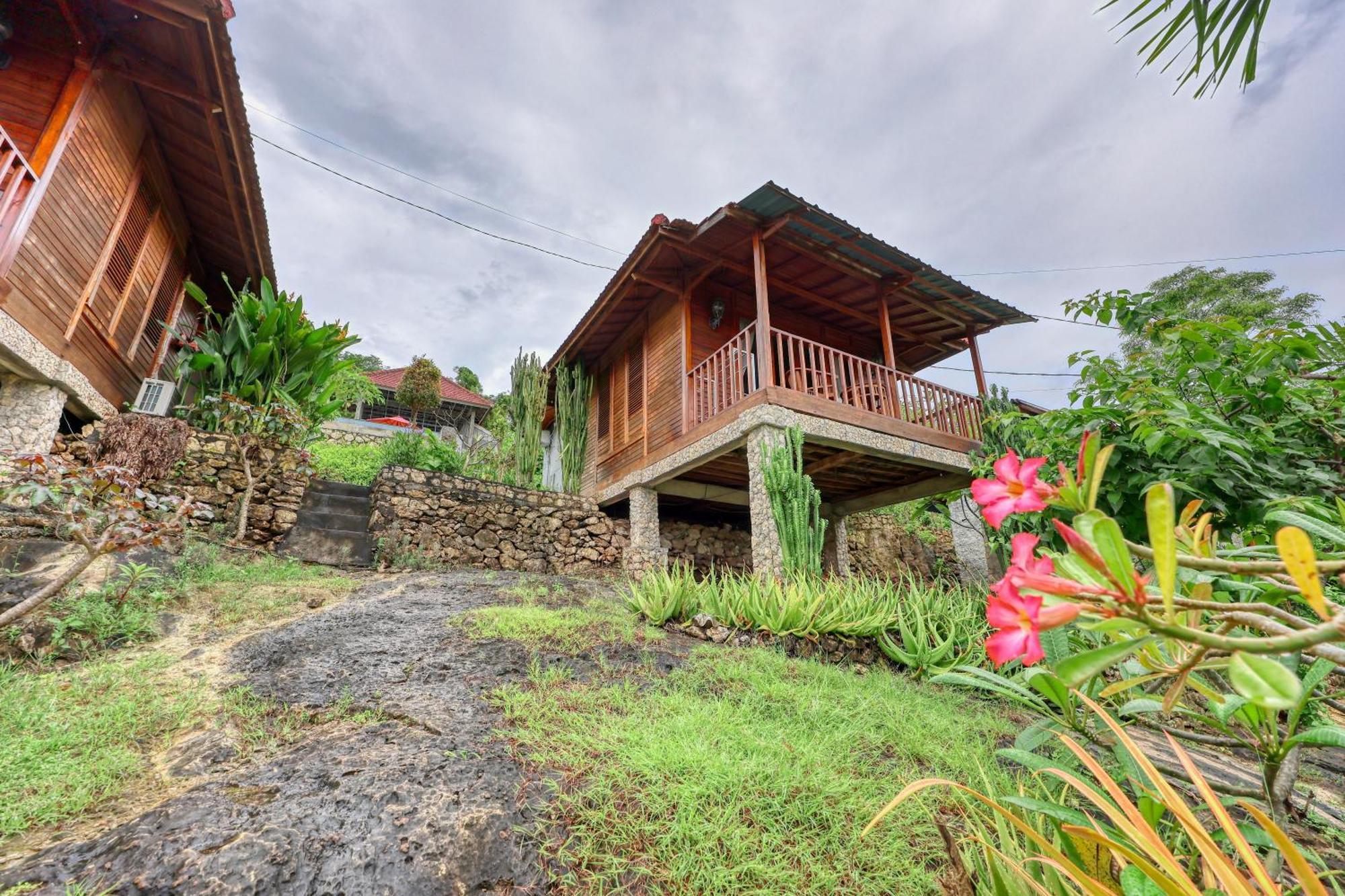 Petak Cottage Ped Bagian luar foto