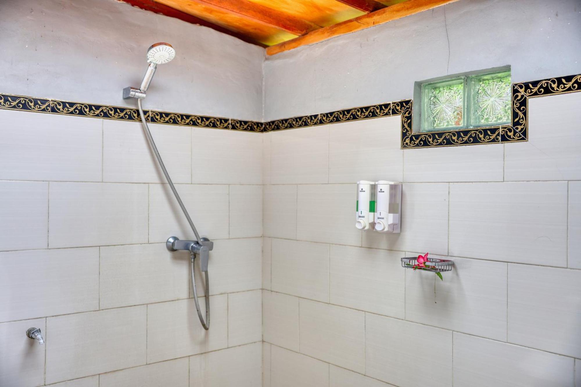 Petak Cottage Ped Bagian luar foto